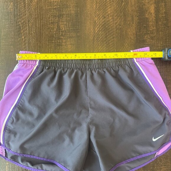 Nike Purple Dri-Fit Shorts Women’s Size Small - Picture 4 of 6